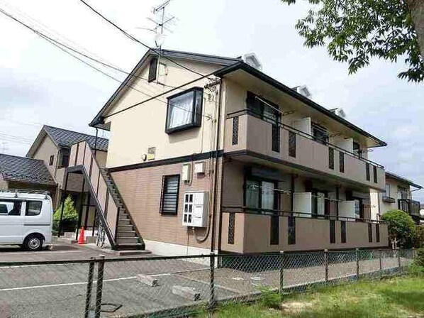 エスポアール長命の物件外観写真